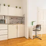 Friendly 2Br Apt Near Rennweg & Belvedere Palace